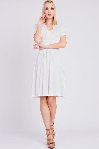 Renate Rozkloszowana biała sukienka z naturalnej dzianiny na lato