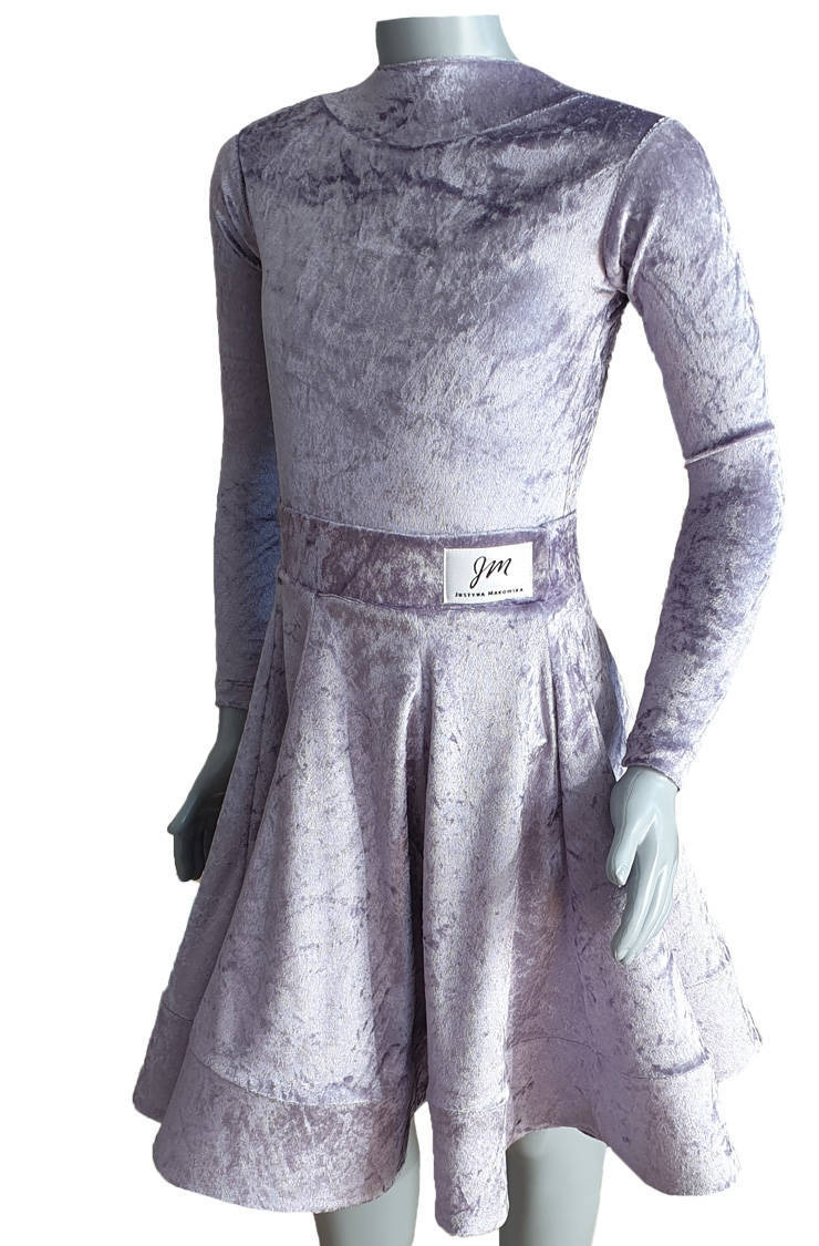 Sukienka pierwszy krok, turniejowa sukienka do tańca towarzyskiego welurowa, kolor lila, strój do tańca Veroni.